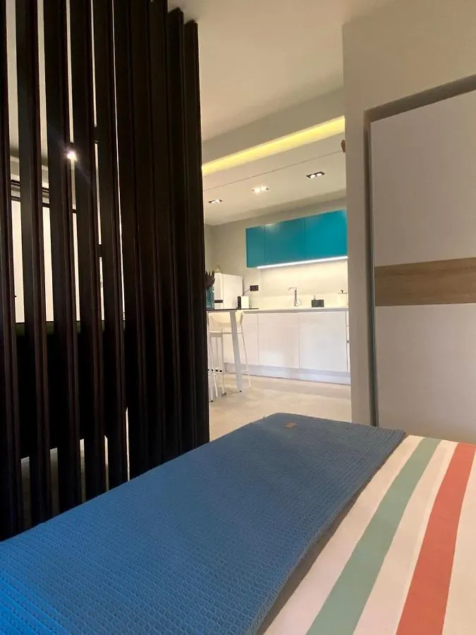 Vyron 2 Lusso Apartment Nea Michaniona