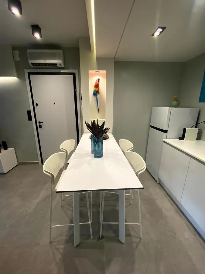 Vyron 2 Lusso Apartment Nea Michaniona 0*,